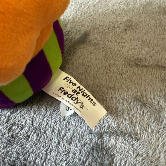 FNAF 2019 Five Nights at Freddys Orange Cupcake Stuffed Plush Scott Cawthon - Picture 5 of 5